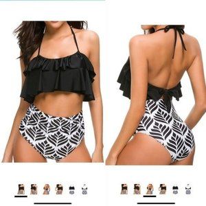 Sale🌷Color Sun NWT  Black White Halter Bikini